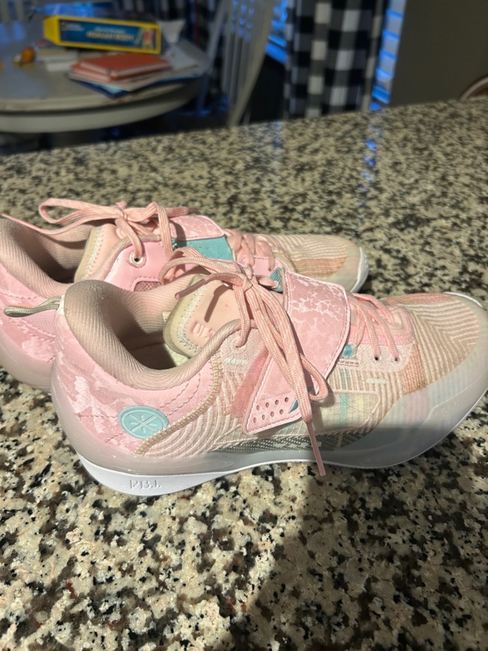 Women’s Athletic Sneakers - Pink Lightweight Comfort